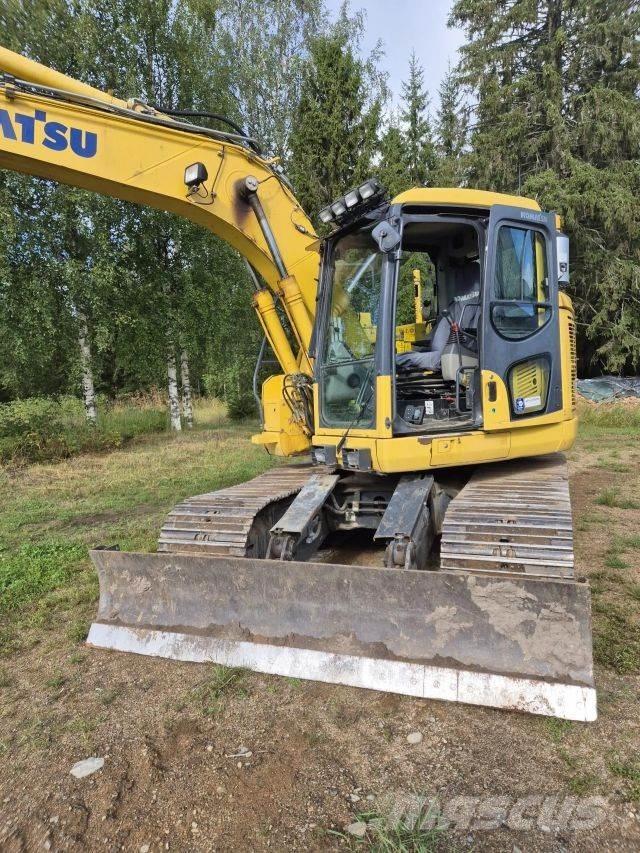 Komatsu PC138 US Гусеничні екскаватори