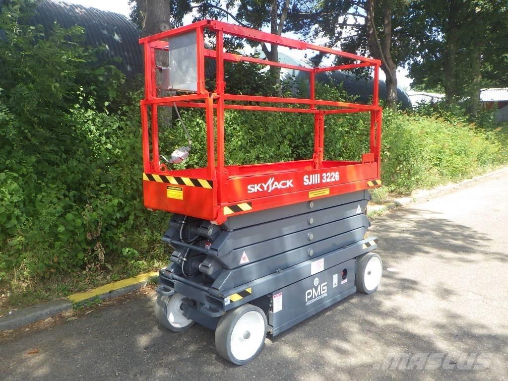 SkyJack SJ3226 Підйомники-ножиці