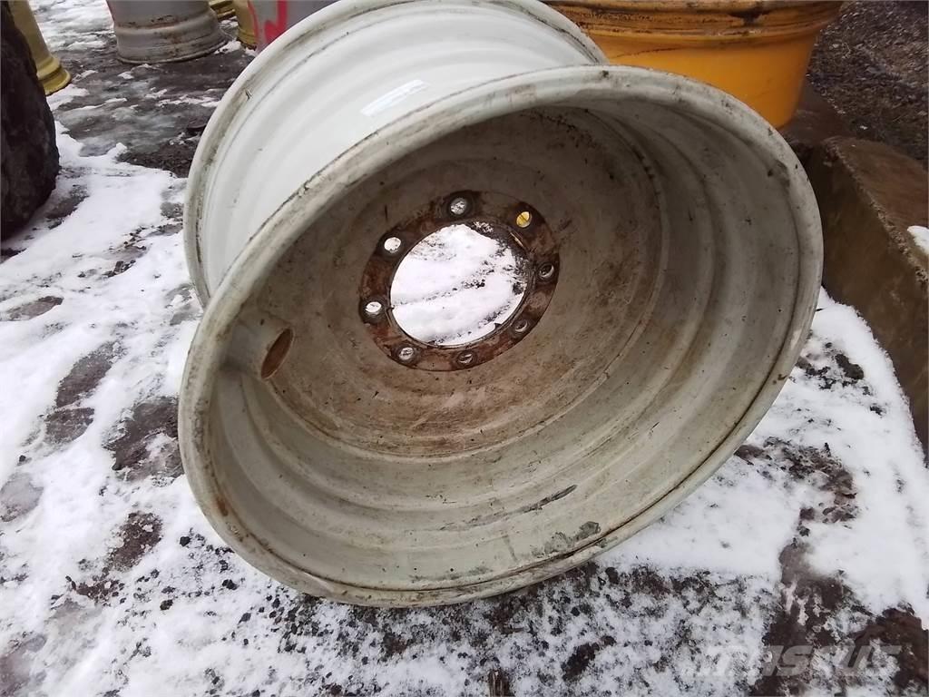  Okänt Sampo 20x28 Шини