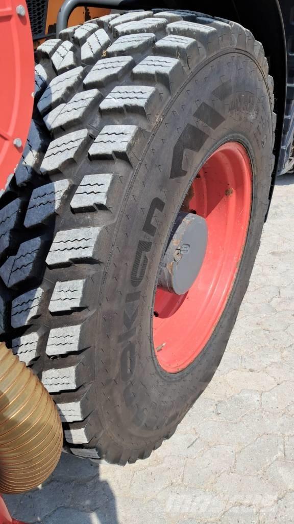 Fendt 722 Vario Трактори