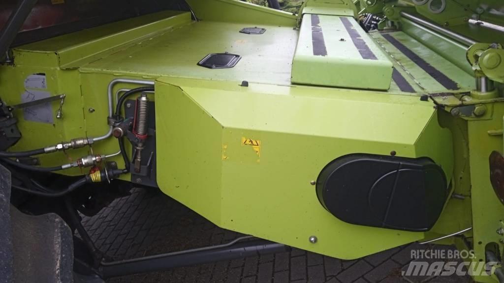 CLAAS Lexion 600 Зернозбиральні комбайни