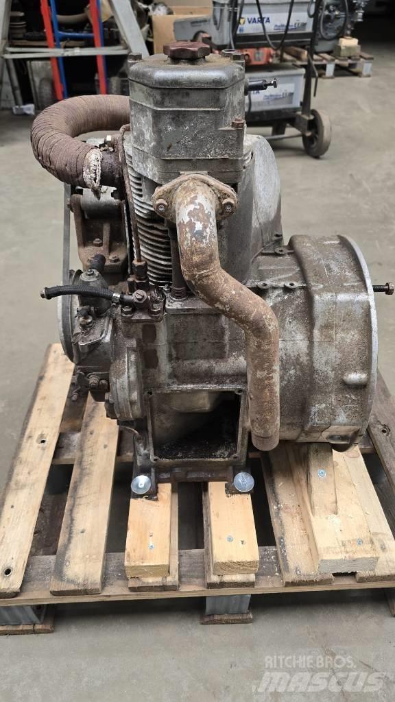 Deutz F1L210D Двигуни