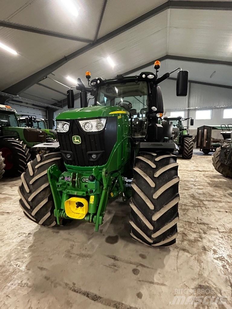 John Deere 6250r Трактори