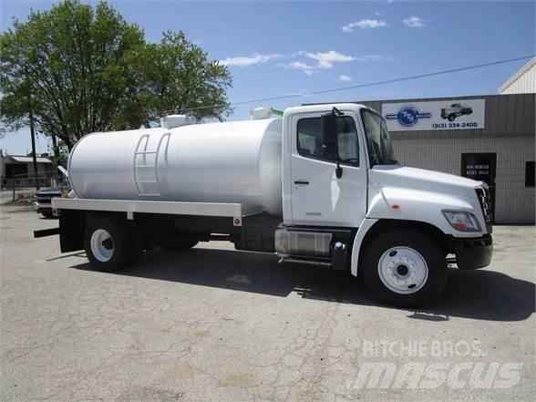 Hino 338 Комбі/Вакуумні вантажівки