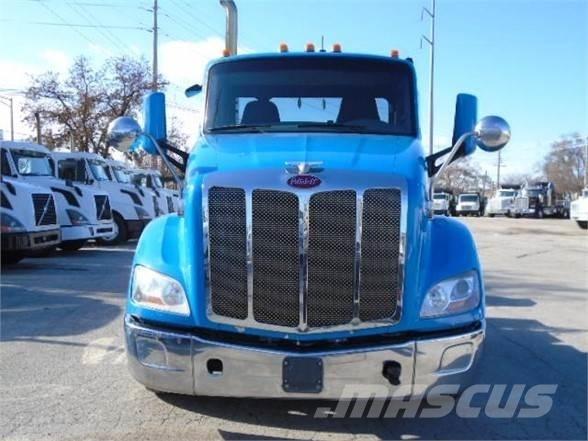 Peterbilt 579 Тягачі