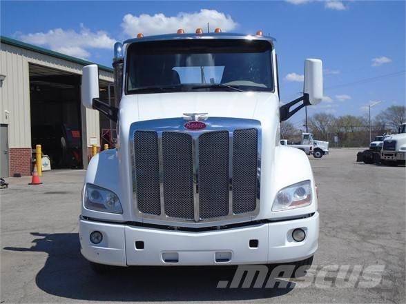 Peterbilt 579 Тягачі