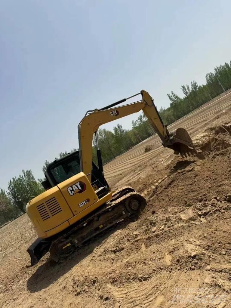 CAT 307 E2 Гусеничні екскаватори