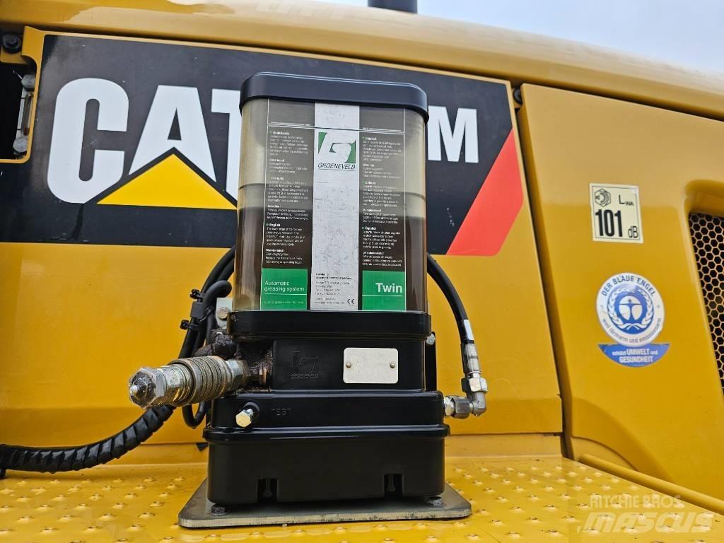 CAT 938 M Фронтальні навантажувачі