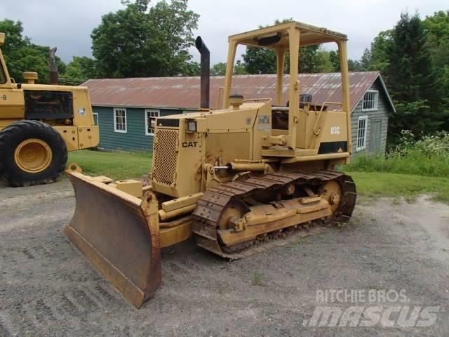 CAT D 3 C Гусеничні бульдозери