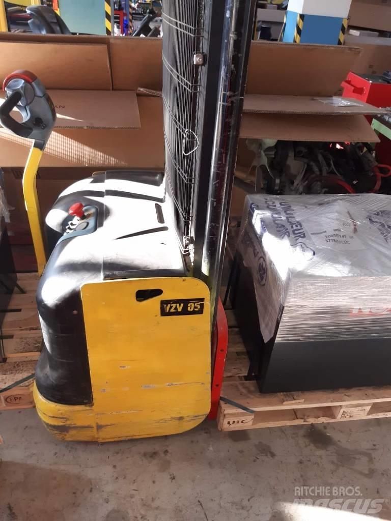 Hyster S 1.2 Ручний візок