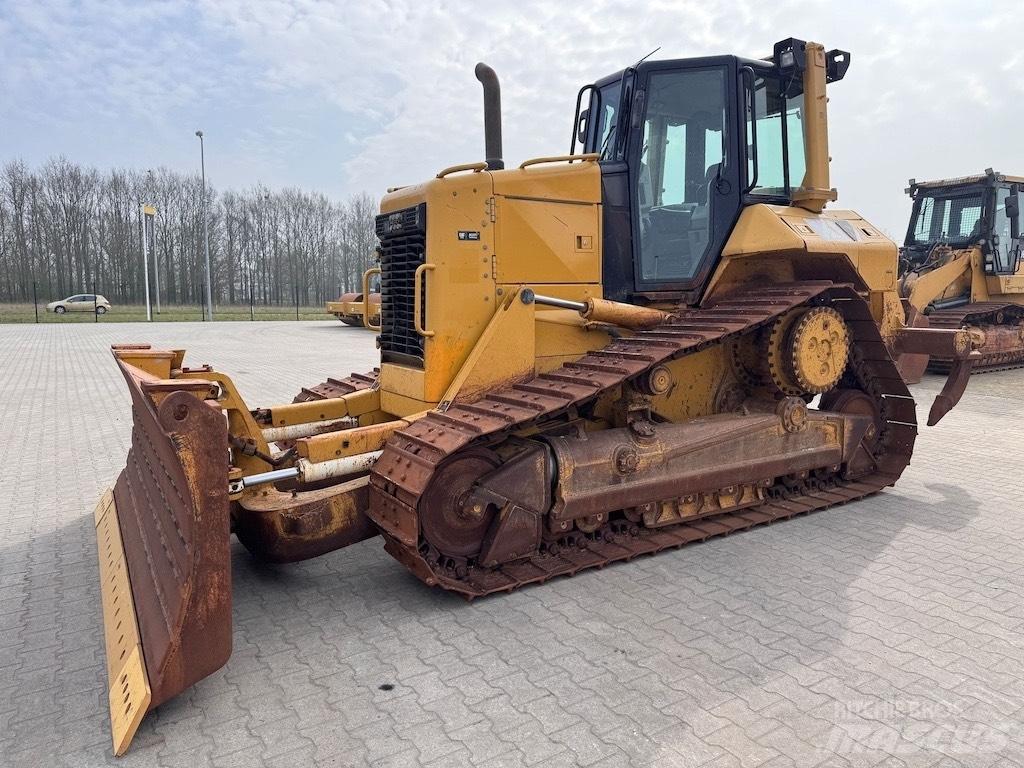 CAT D6N XL Гусеничні бульдозери