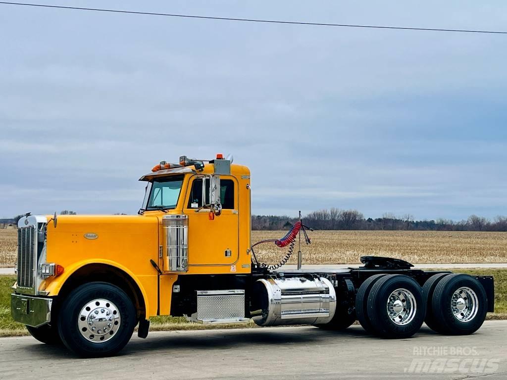 Peterbilt 379 Тягачі