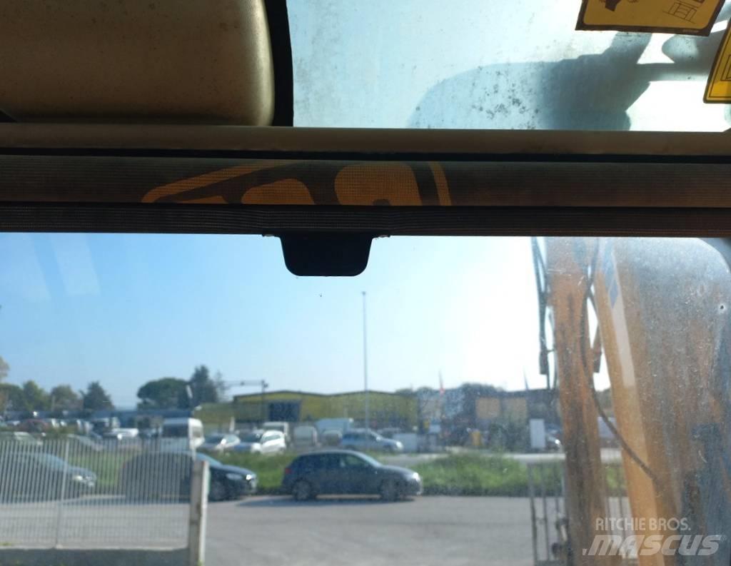 JCB 8080 ZTS Середні екскаватори 7т. - 12т.
