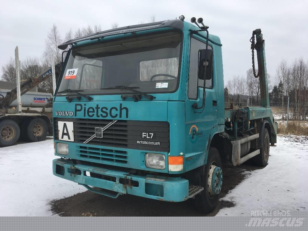 Volvo FL7 Вантажівки з гаковим підйомом