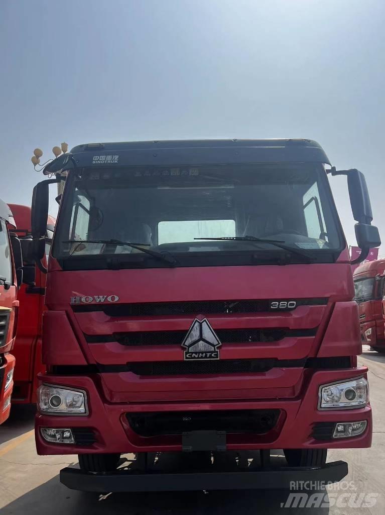 Howo 380 Тягачі