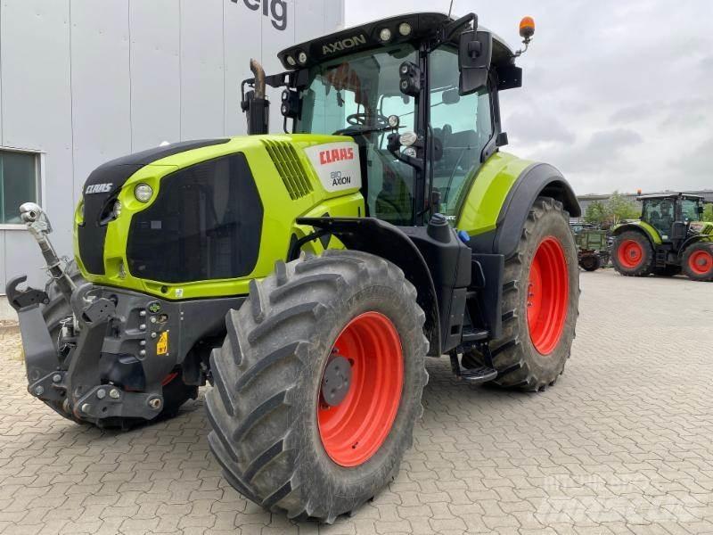 CLAAS AXION 810 Трактори