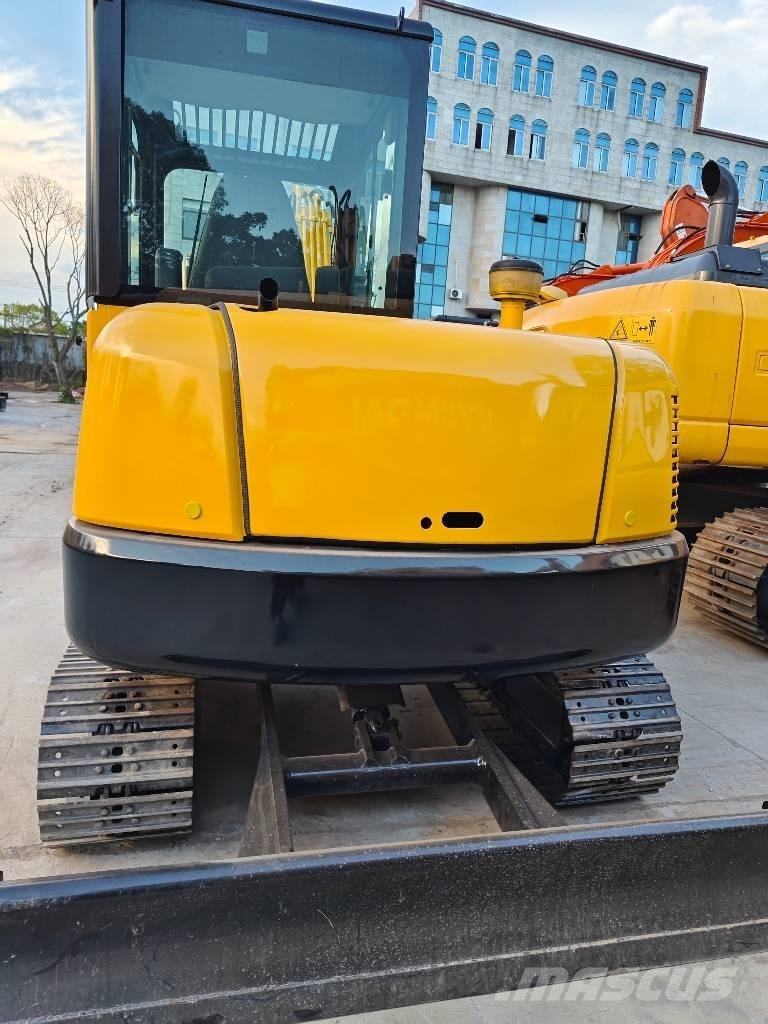 Komatsu PC 56-7 Міні-екскаватори < 7т