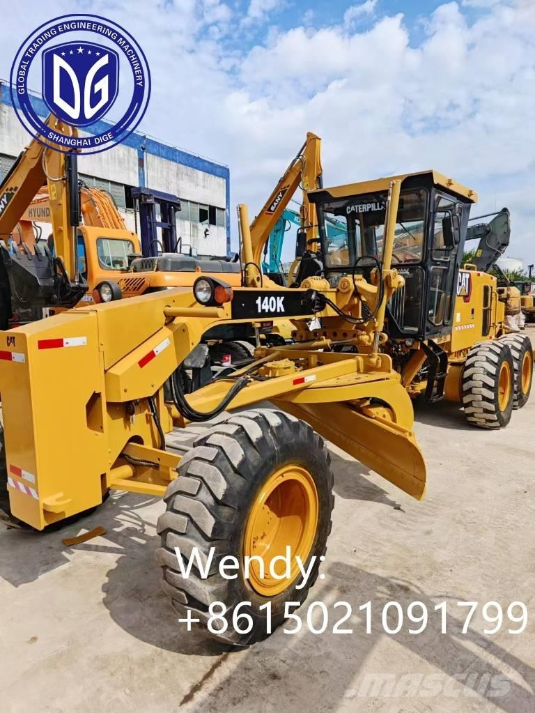 CAT CAT140K Грейдери