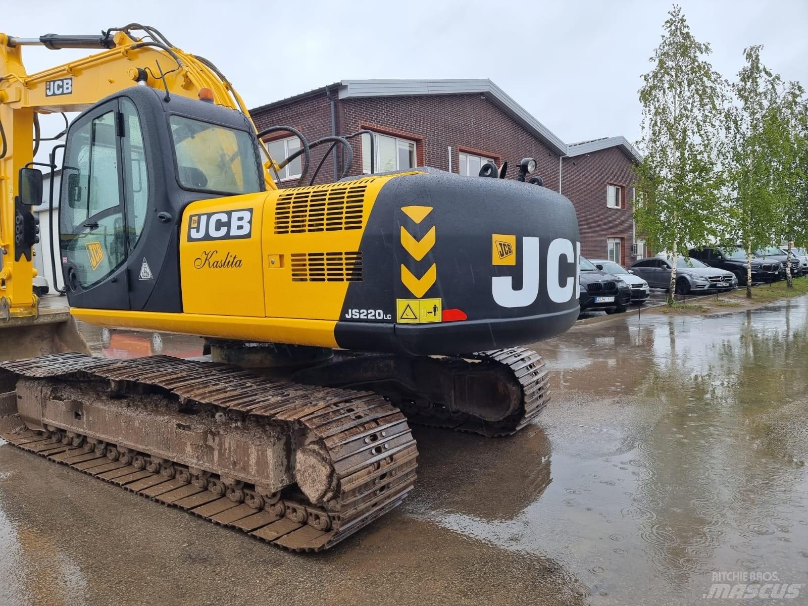 JCB JS 220 LC Гусеничні екскаватори