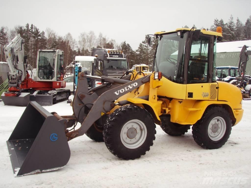Volvo L 30 B Pro Фронтальні навантажувачі
