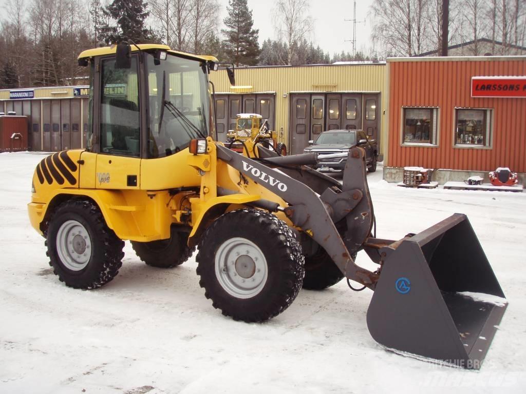 Volvo L 30 B Pro Фронтальні навантажувачі