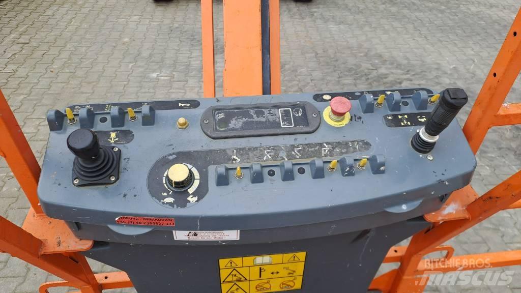 JLG 460 SJ Телескопічні підйомники