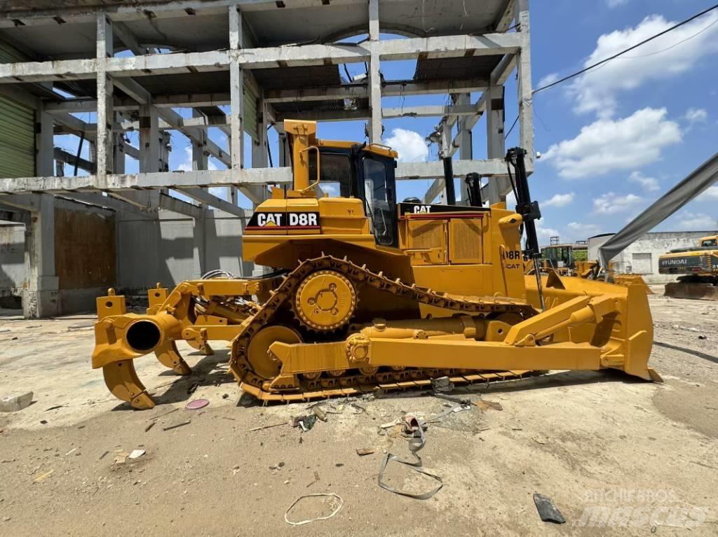 CAT D 7 R Гусеничні бульдозери