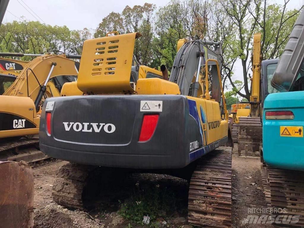 Volvo EC 210 B LC Гусеничні екскаватори