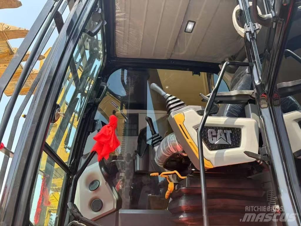 CAT 345GC Гусеничні екскаватори