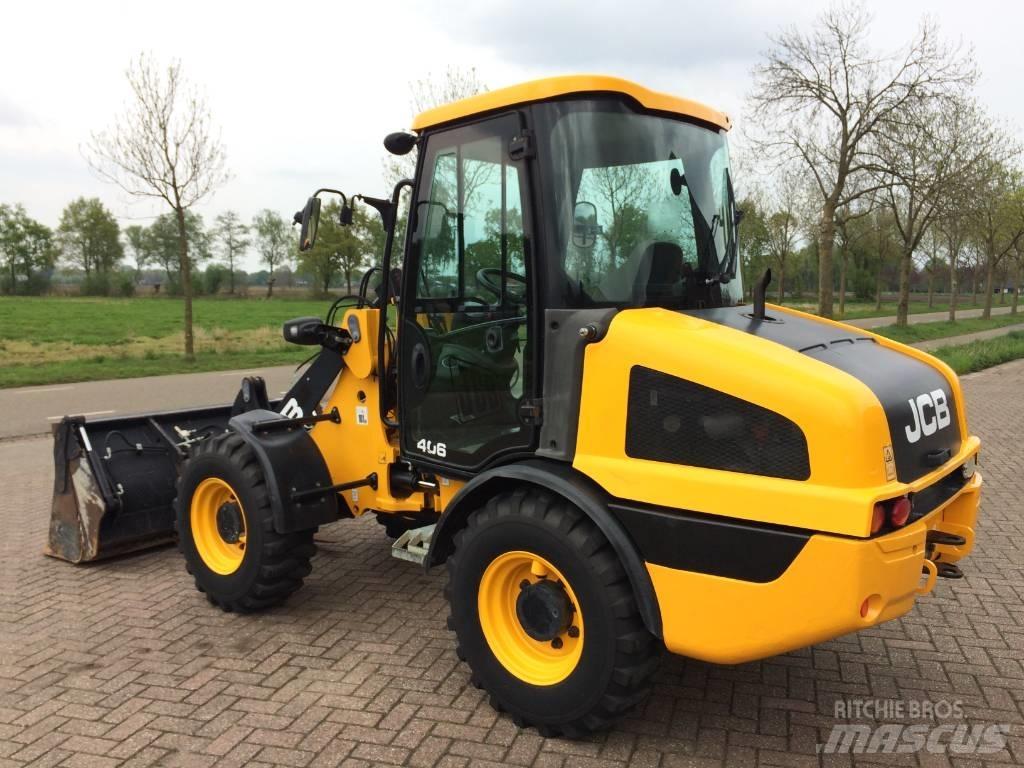 JCB 406 Фронтальні навантажувачі