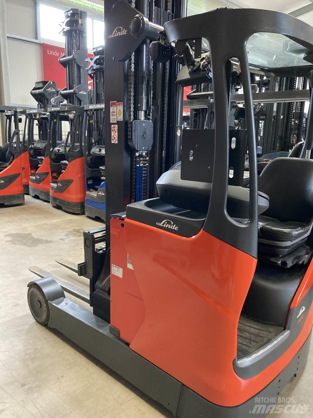 Linde R20HD Річ-трак із високим підйомом