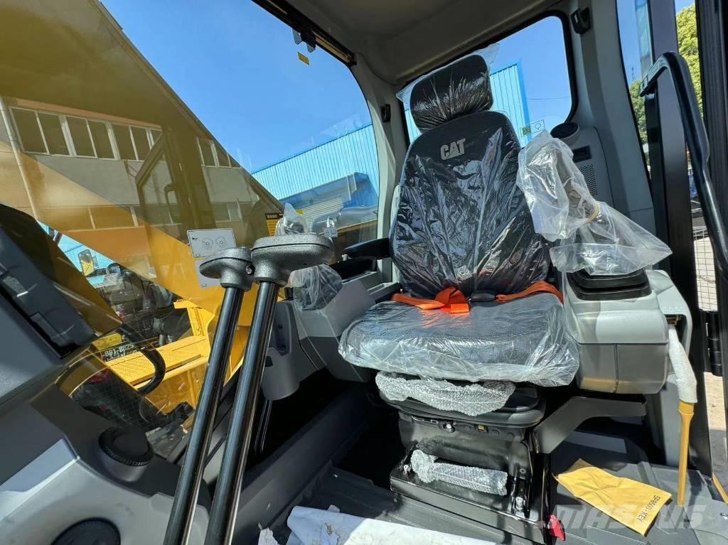 CAT 320GX Гусеничні екскаватори