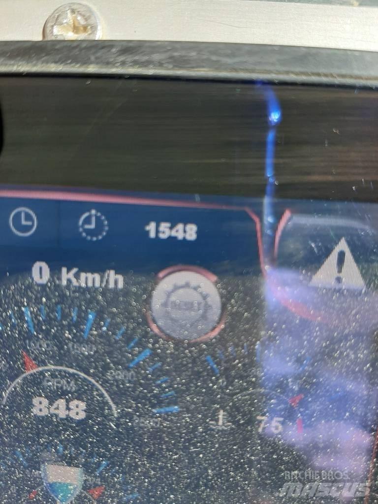 Magni TH 6.20 Телескопічні навантажувачі