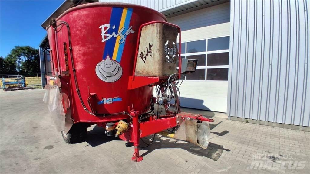 Peecon VME 120 Завантажувачі змішувальних машин