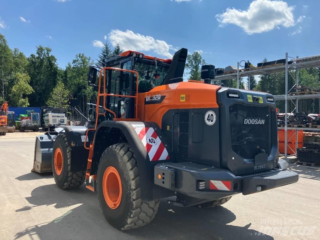 Doosan DL 320-7 Фронтальні навантажувачі
