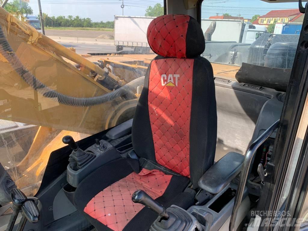 CAT 336D2 Гусеничні екскаватори