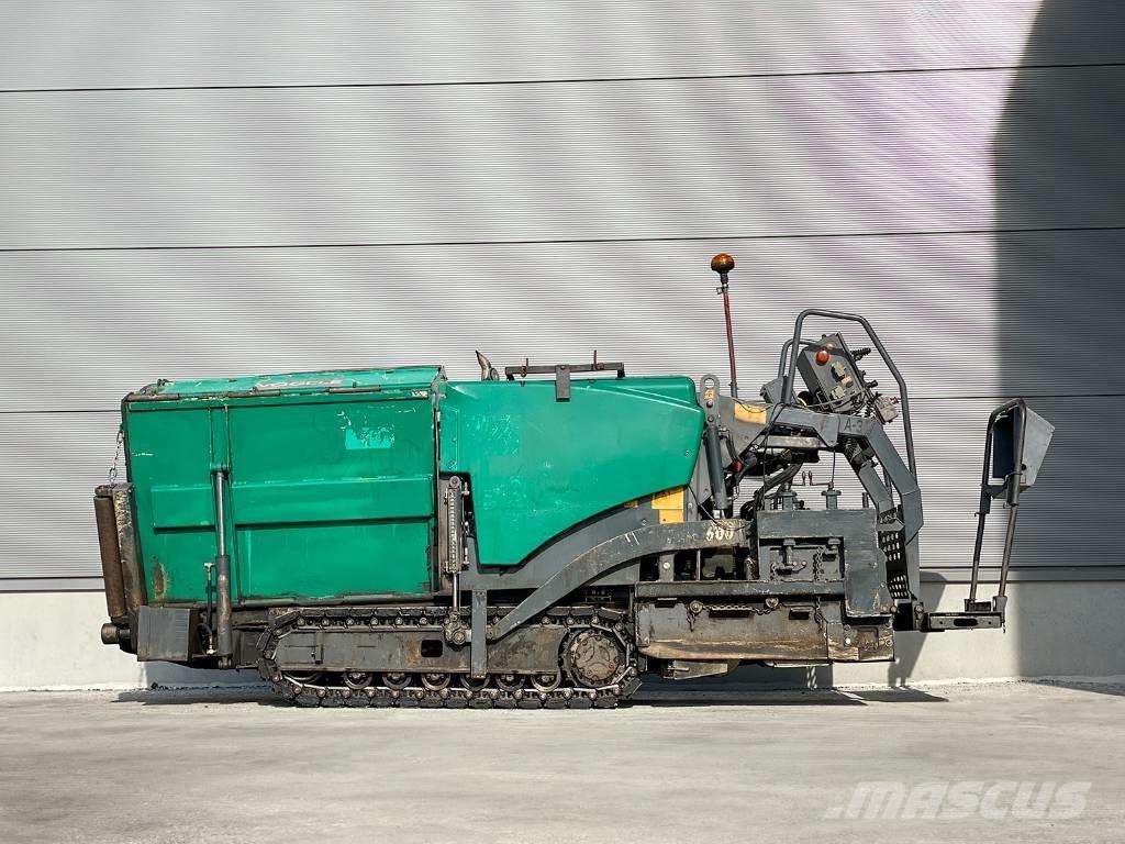 Vögele SUPER 600 Асфальтовкладачі