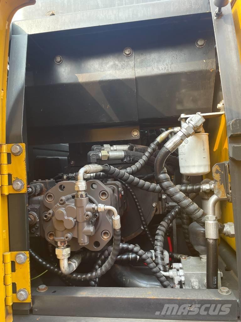 Volvo EC 140 Гусеничні екскаватори