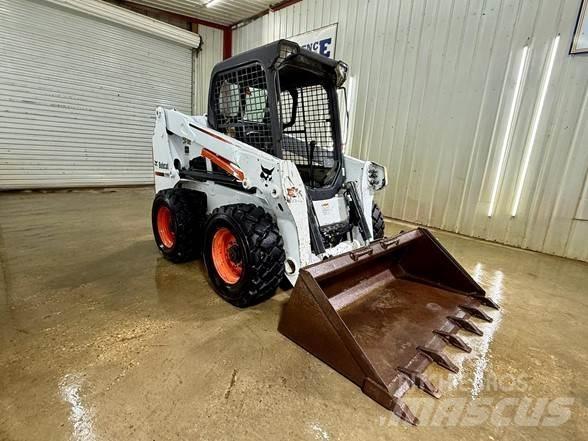 Bobcat S630 Міні-навантажувачі