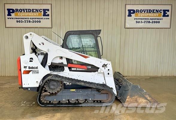 Bobcat T770 Міні-навантажувачі
