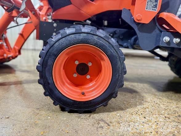 Kubota BX23S Екскаватори-навантажувачі