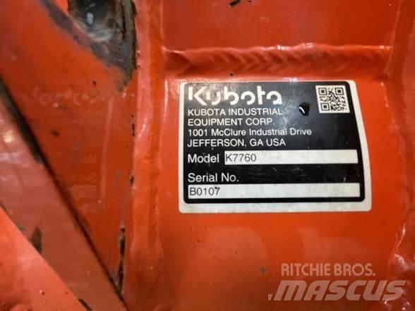 Kubota K7760 Ковші
