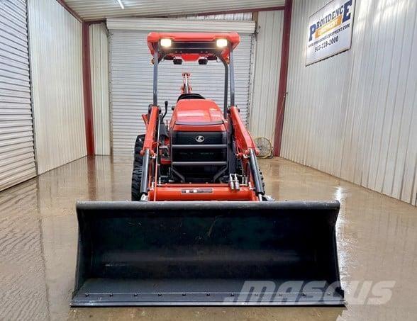 Kubota L47 Екскаватори-навантажувачі