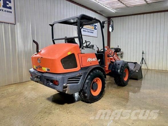 Kubota R540 Фронтальні навантажувачі
