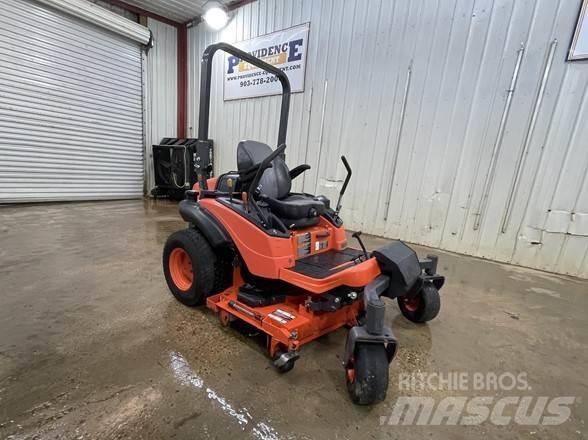 Kubota ZD1211 Zero turn косарки