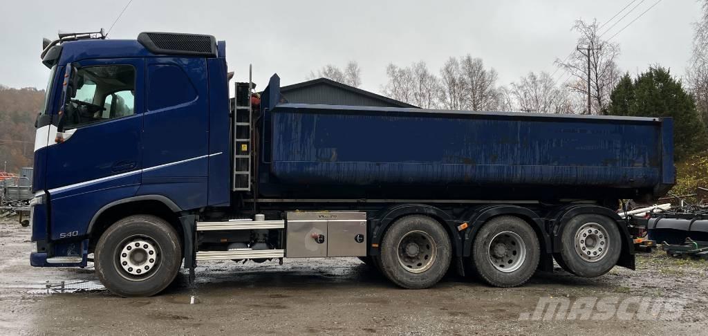 Volvo FH 12 Вантажівки з гаковим підйомом