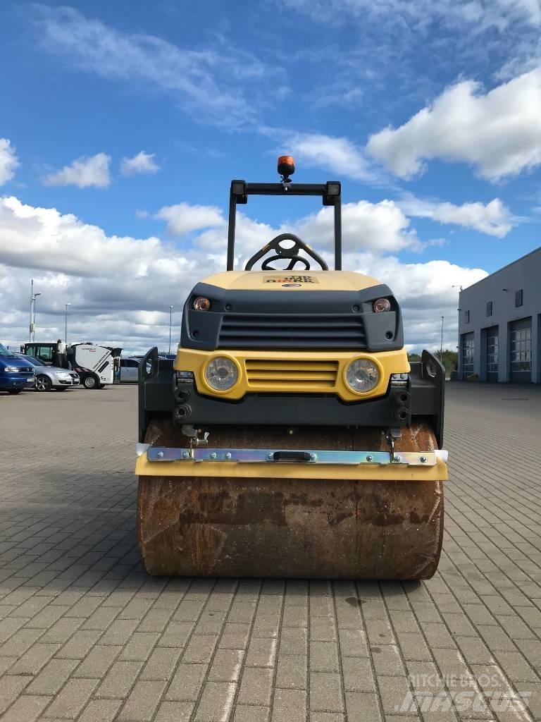 Wacker Neuson RD27 Котки тротуарні