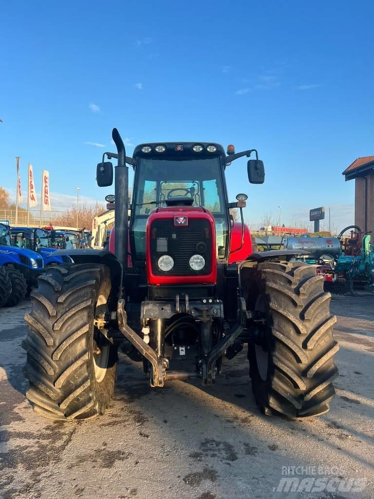 Massey Ferguson 7495 Трактори