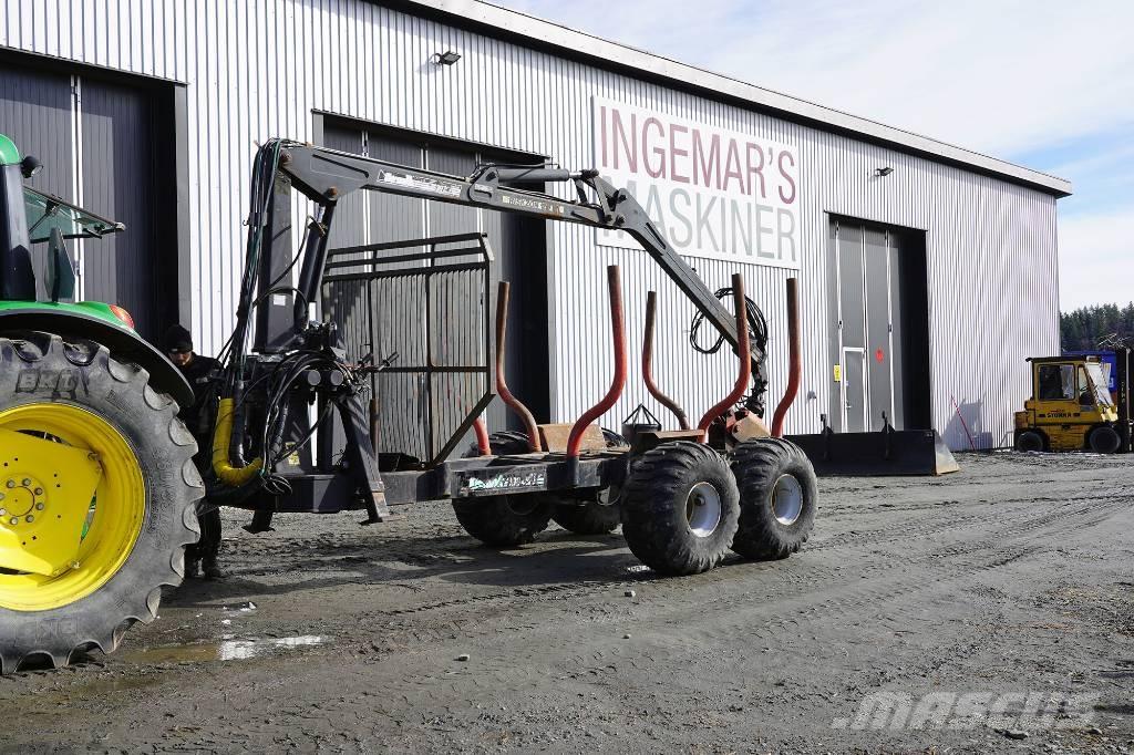 Nokka Skogsvagn Лісові причепи