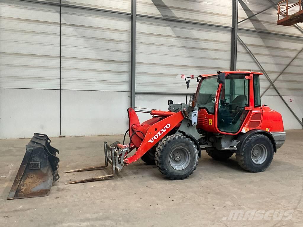 Volvo L 25 F Фронтальні навантажувачі